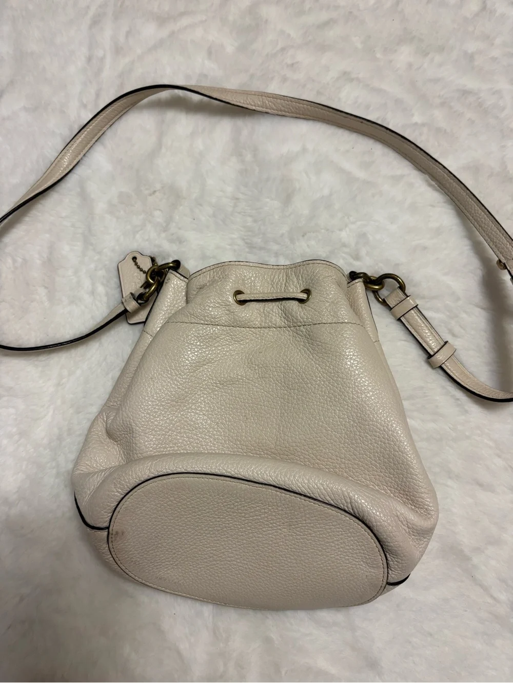 Coach Pebbled Leather Drawstring Shoulder Bag in Chalk